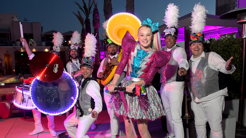 Illustration for article titled This Is Jojo Siwa's Final Form
